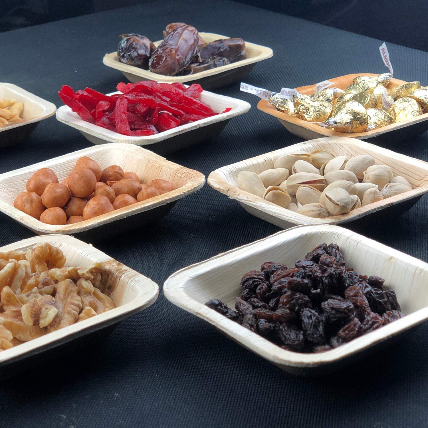 Sustainable Dining , Eco-Friendly Tableware , Biodegradable Bowls , Natural Tableware , Compostable Dining , Green Living , Eco-Friendly Party Supplies